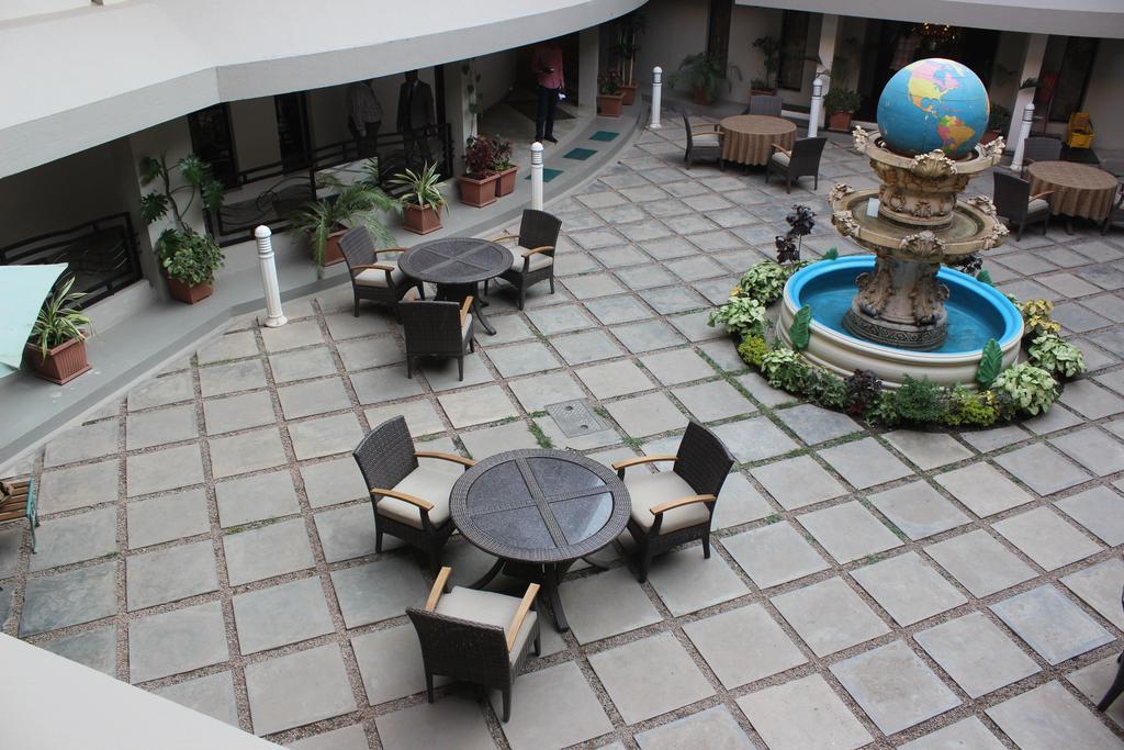Hotel Lubumbashi Exteriör bild