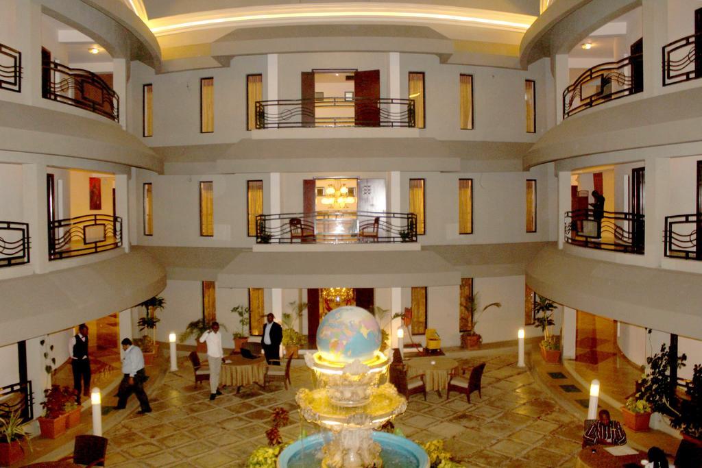 Hotel Lubumbashi Exteriör bild
