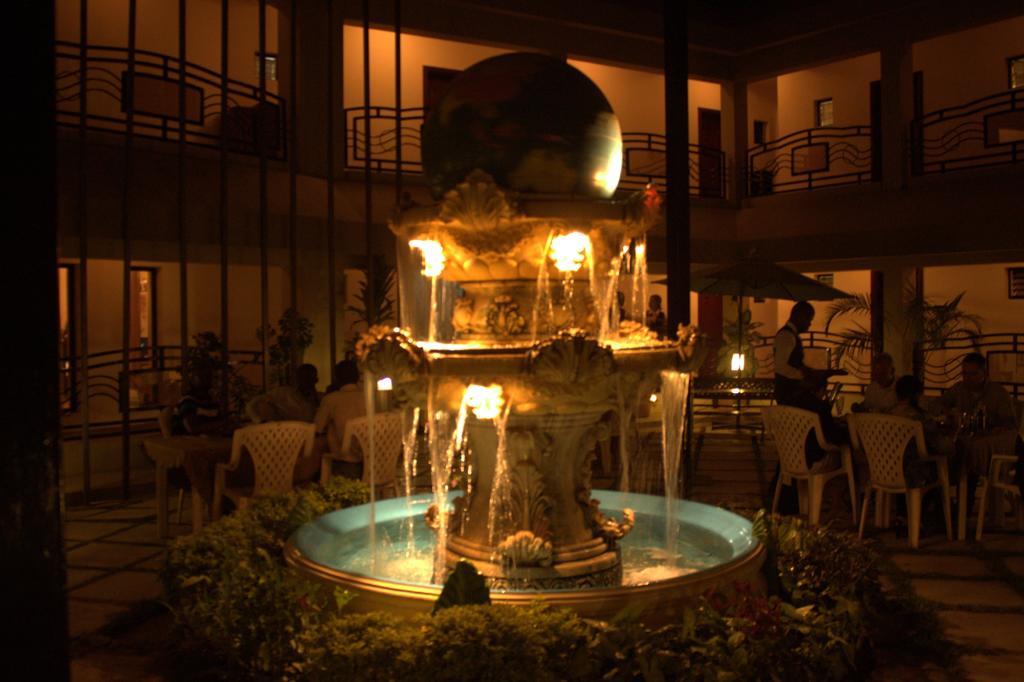 Hotel Lubumbashi Exteriör bild