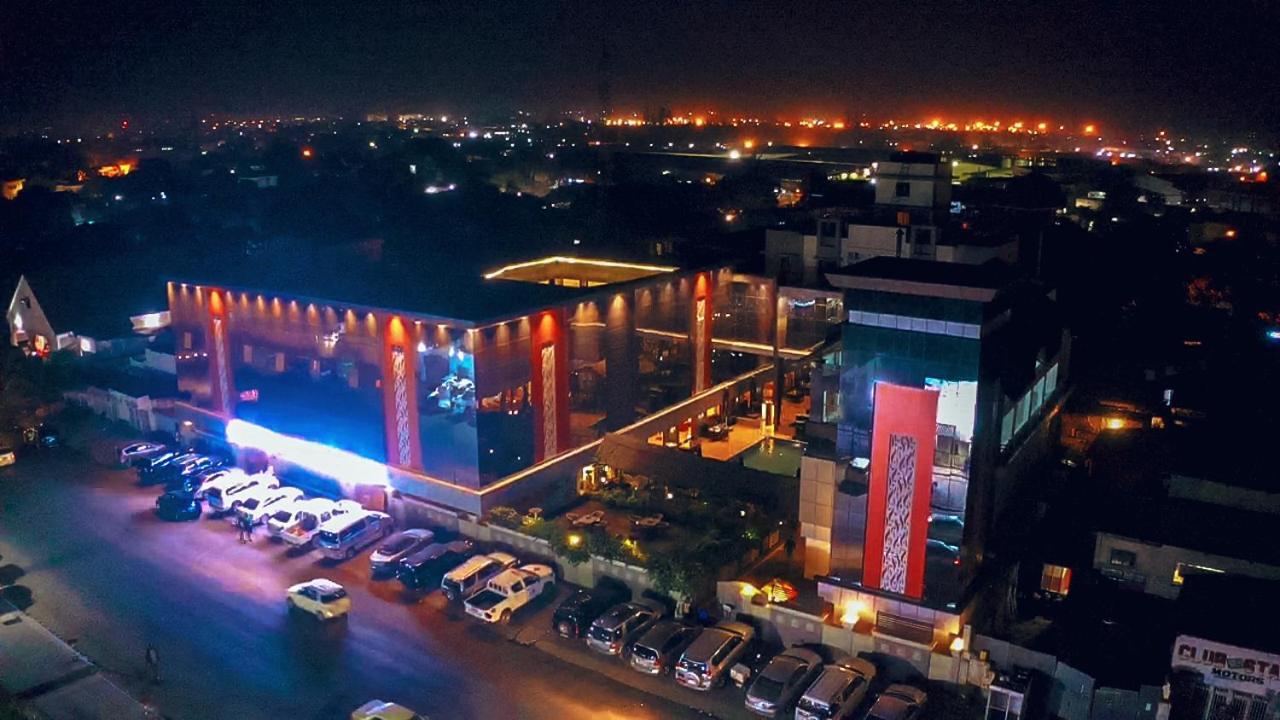 Hotel Lubumbashi Exteriör bild